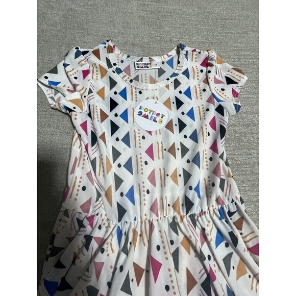 Dot Dot Smile Dress Girl’s Size 5/6 White Geometric Graphic Sleeveless Long - Picture 2 of 11